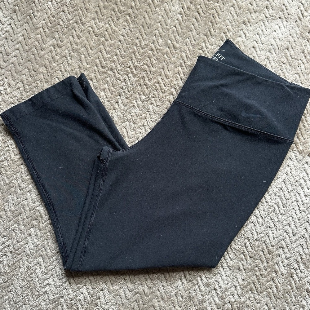 Nike Womens Size M Mid-Rise Crop‎ Dri-Fit Running Leggings Black Athletic Pant